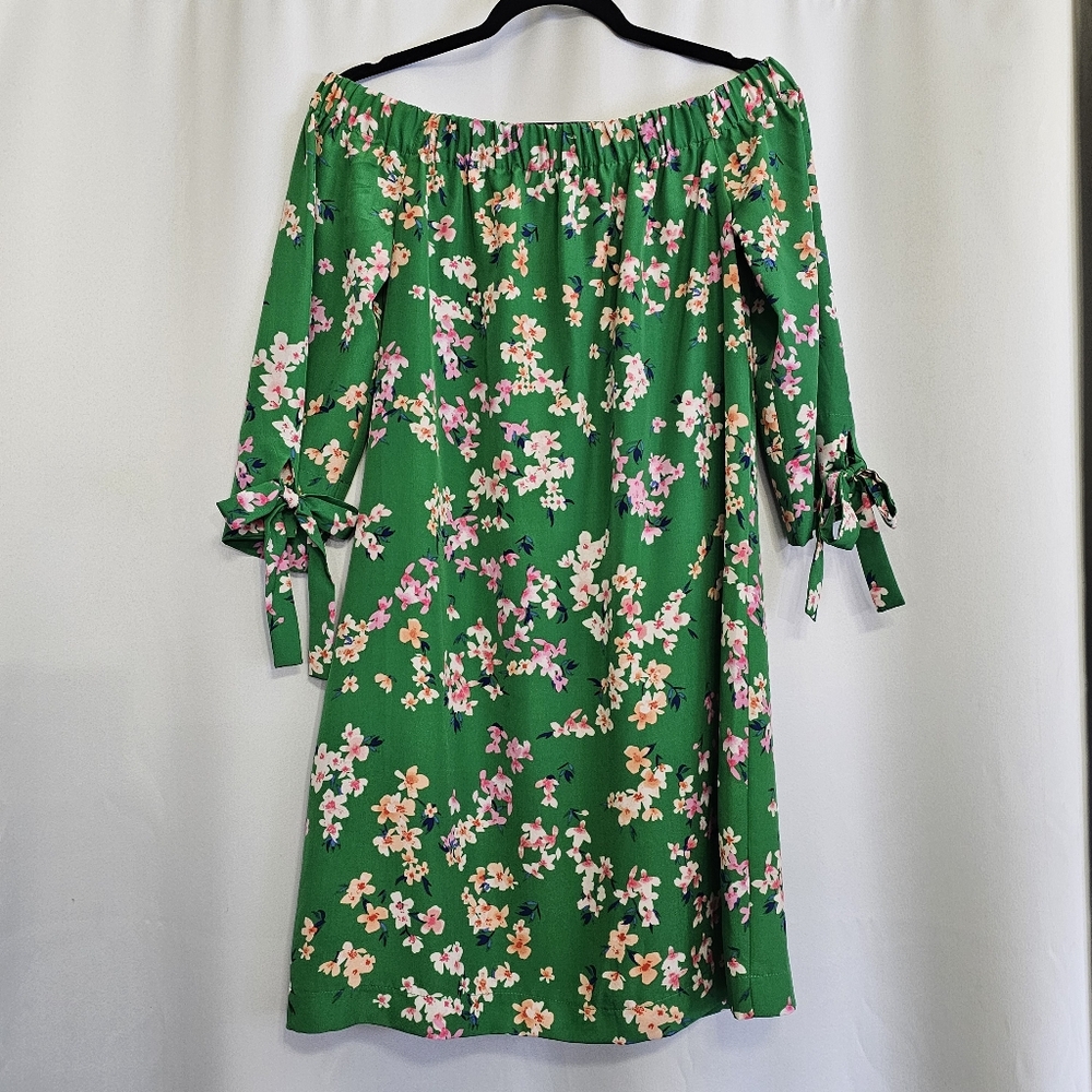 CUTE Vince Camuto Size 8 Off-Shoulder Green Floral Tunic Dress